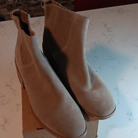 Splendid Shoes - SPLENDID SUEDE BOOTIES